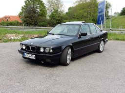 BMW E34 530i V8